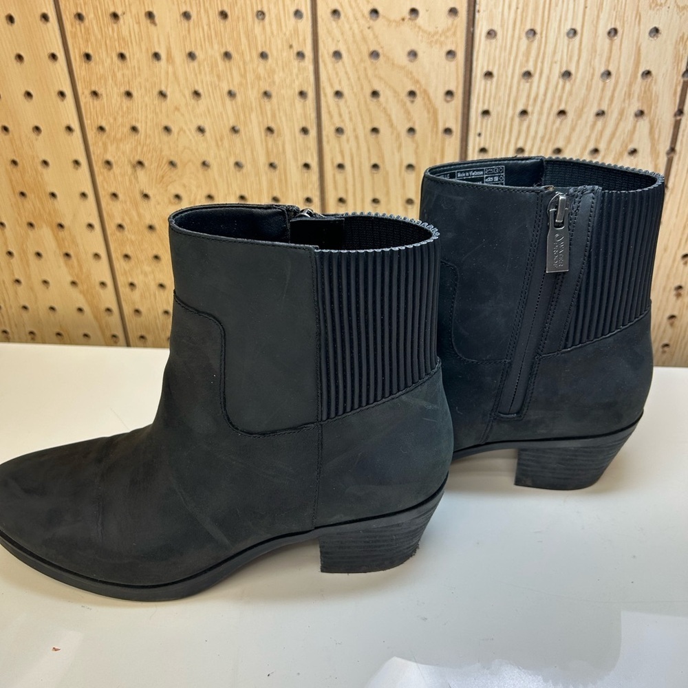 Vionic Shantelle Waterproof Nubuck Ankle Boots - Picture 2 of 8